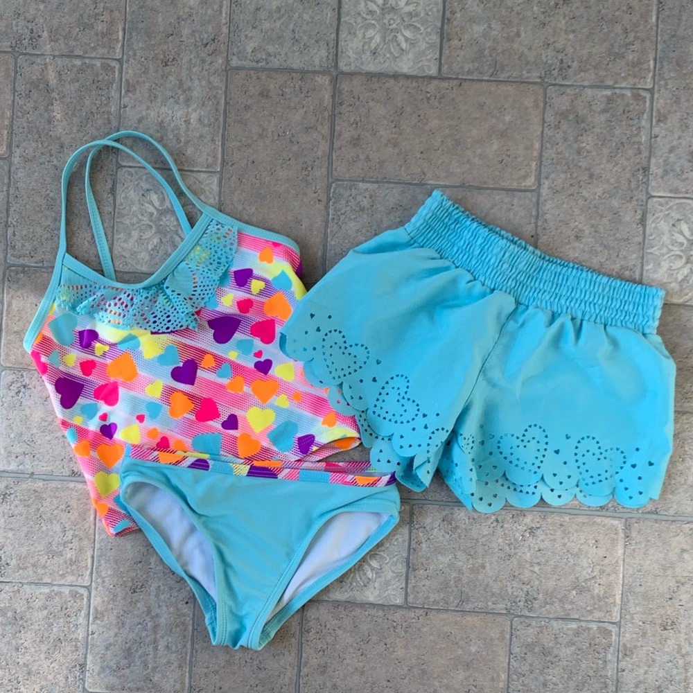 3/$15 Girls swimsuit